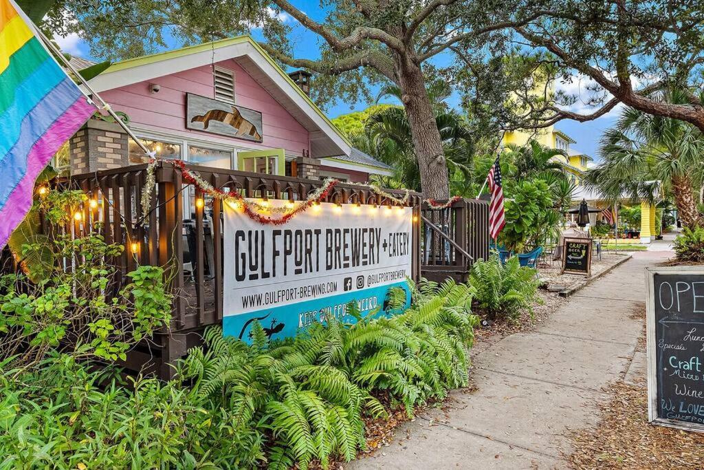 Quaint Gulfport Beach Bungalow St. Petersburg Eksteriør bilde