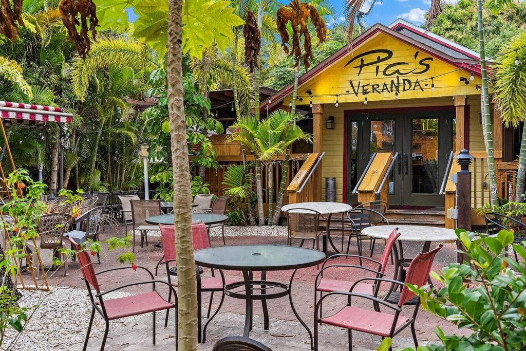 Quaint Gulfport Beach Bungalow St. Petersburg Eksteriør bilde