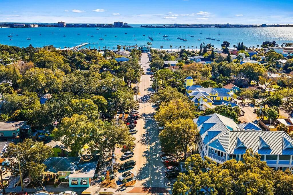 Quaint Gulfport Beach Bungalow St. Petersburg Eksteriør bilde